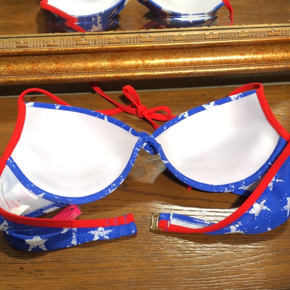 New Xhilaration women’s padded bikini top.  XL.  Red white and blue with stars. - Picture 3 of 9